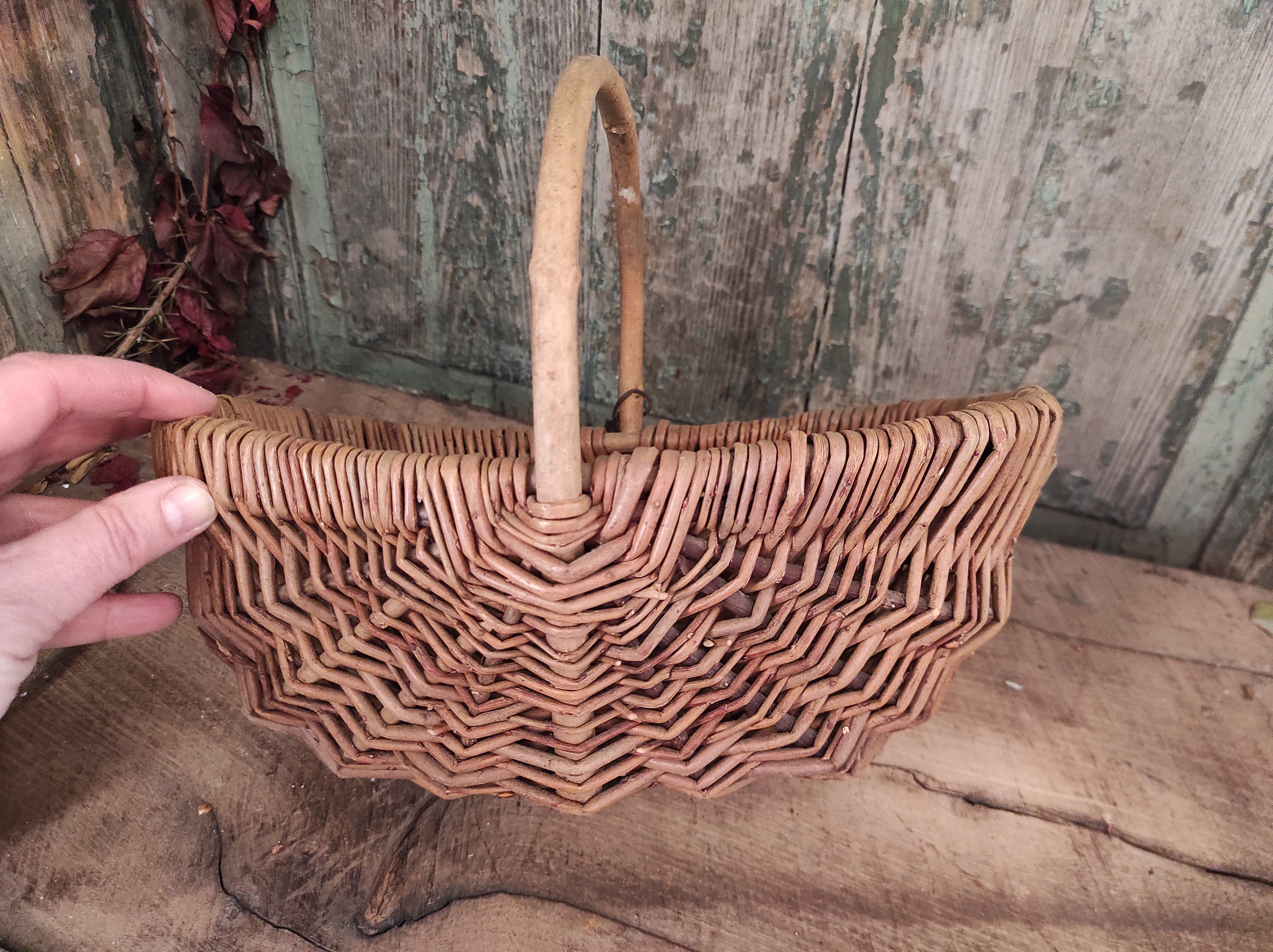 French vintage oval basket