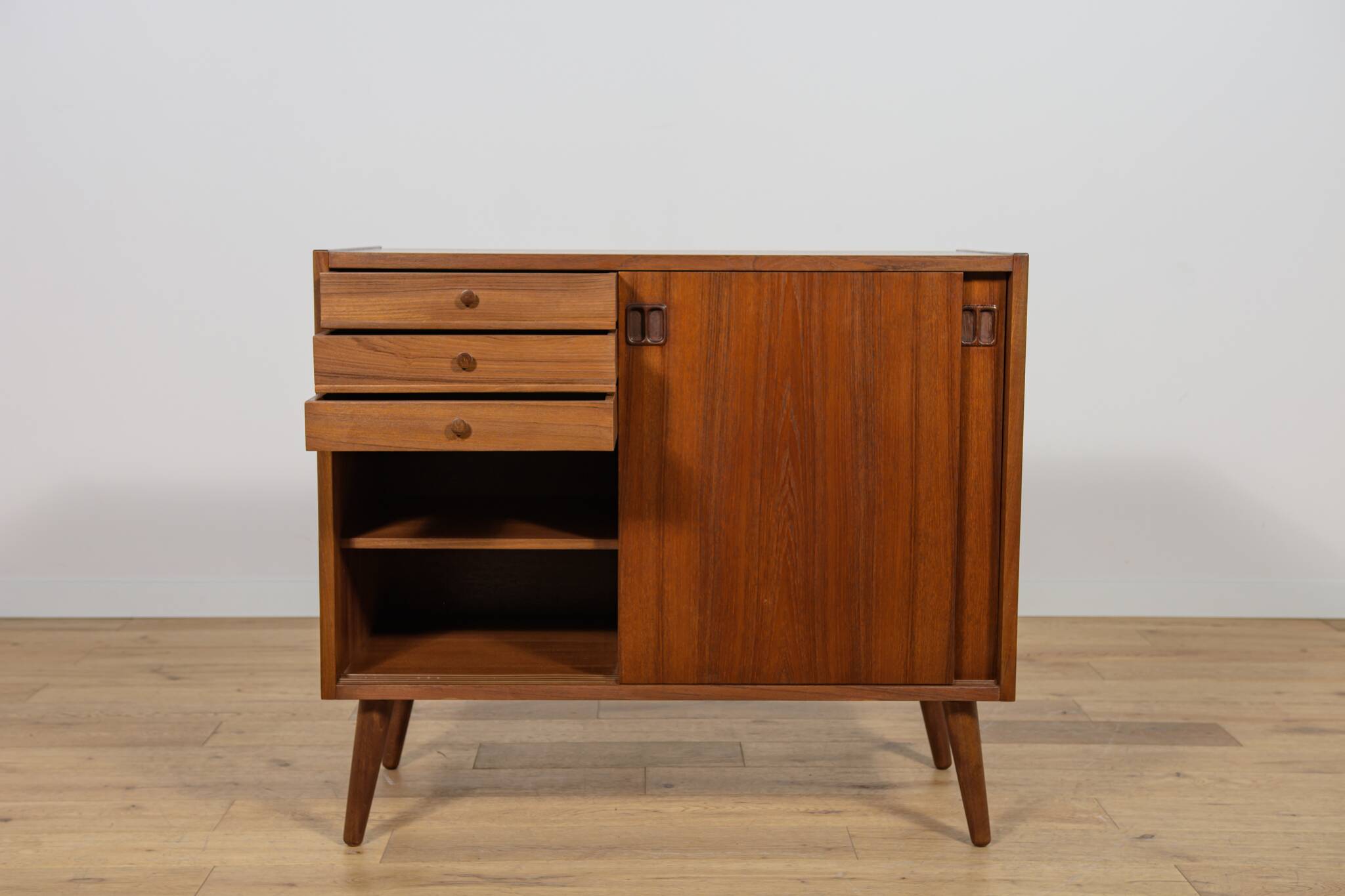 Small vintage teak sideboard, Denmark, 1960