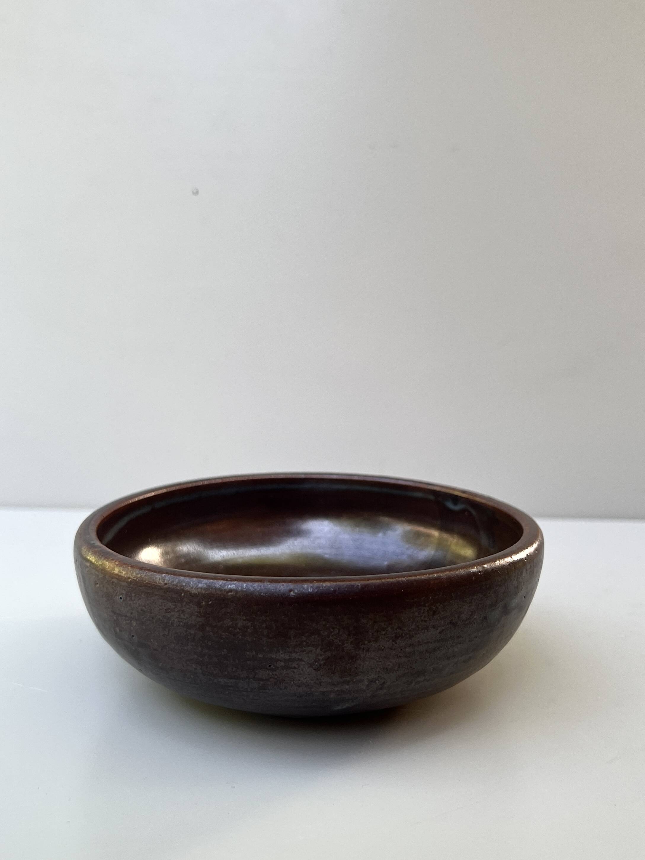 Ramekin / workshop pocket in glazed stoneware and signed