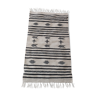 Tapis kilim blanc et noir motifs berbères