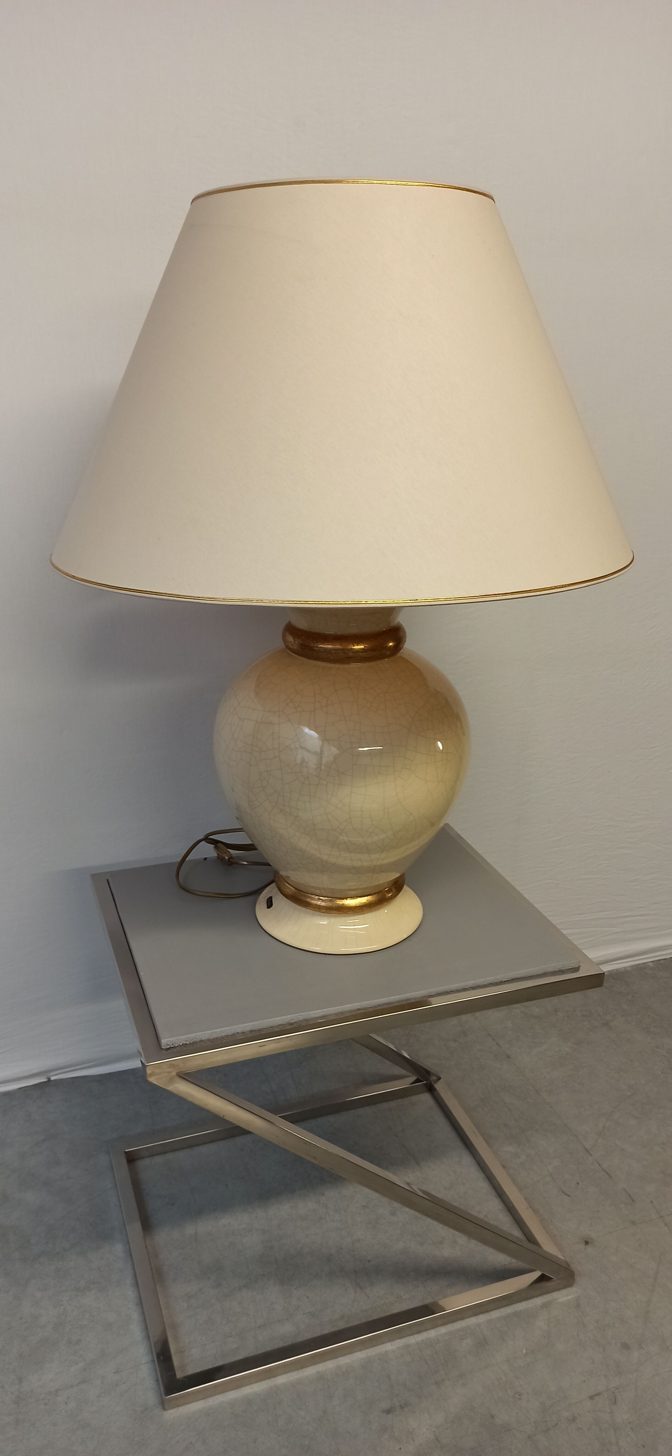 Table lamp model Leffard, Le Dauphin France