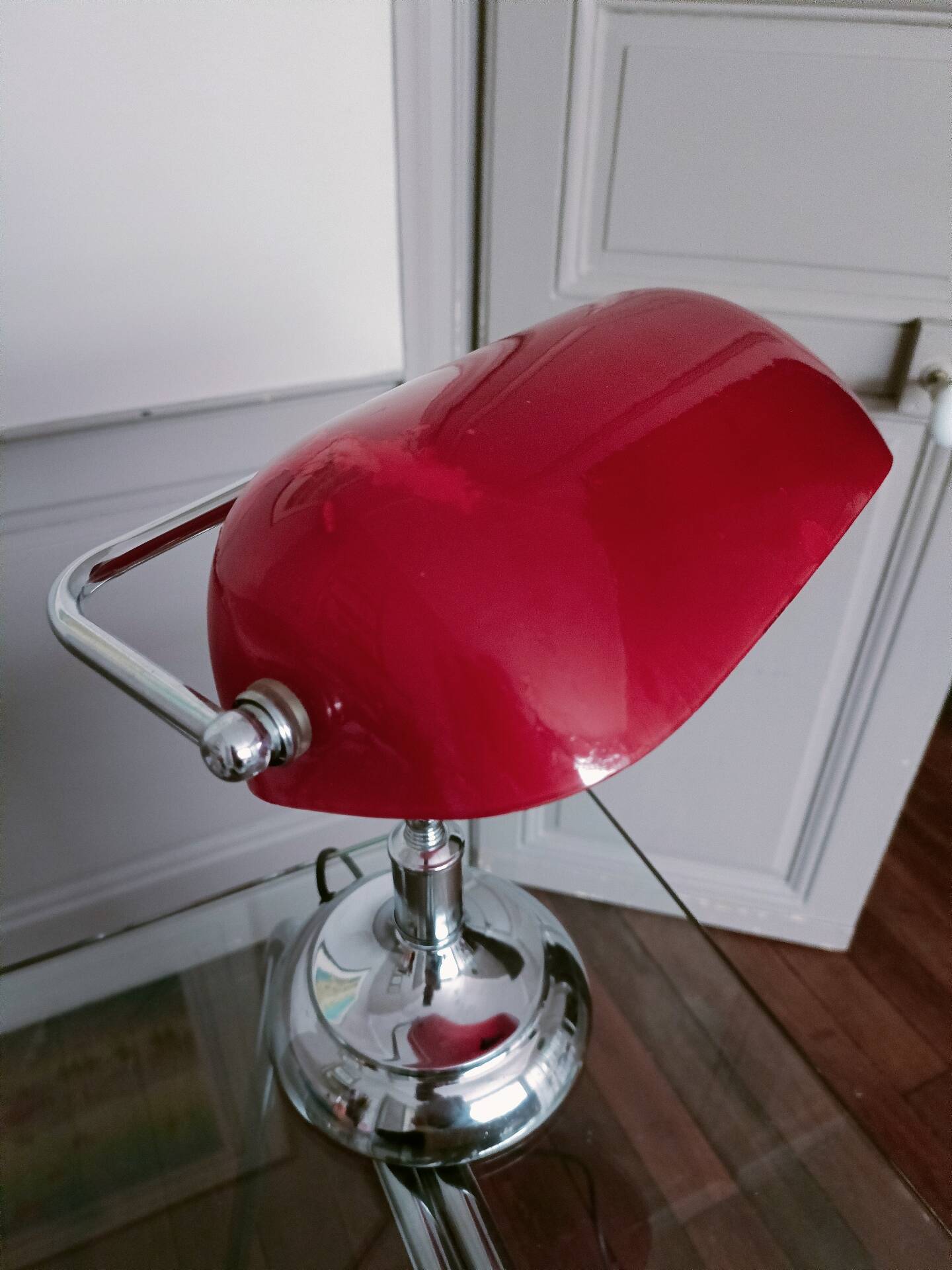 Vintage banker’s lamp, notary
