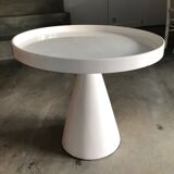 Coffee table conical foot