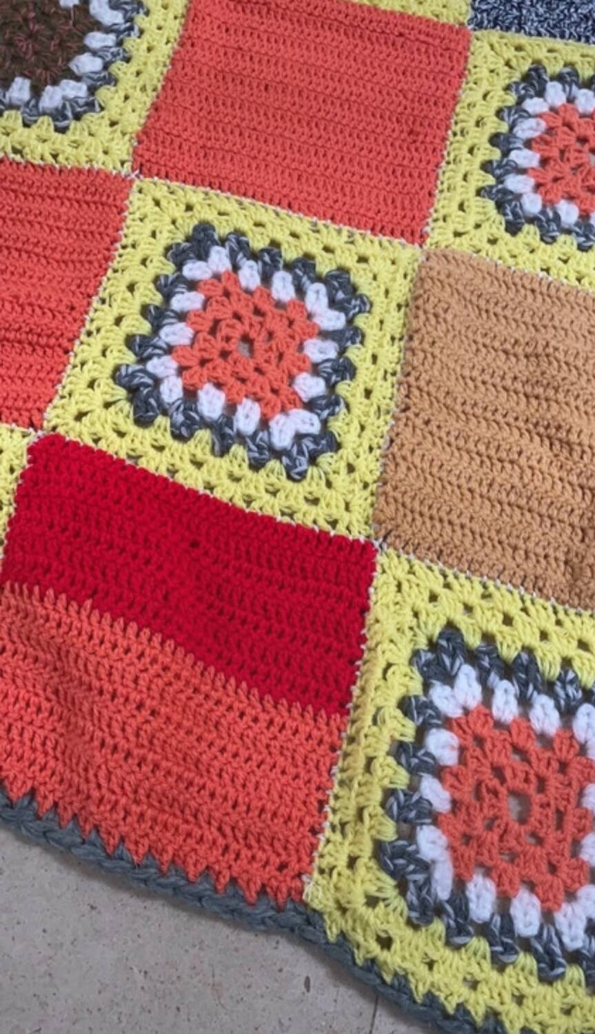 crochet granny blanket
