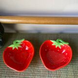 Ceramic strawberry cup