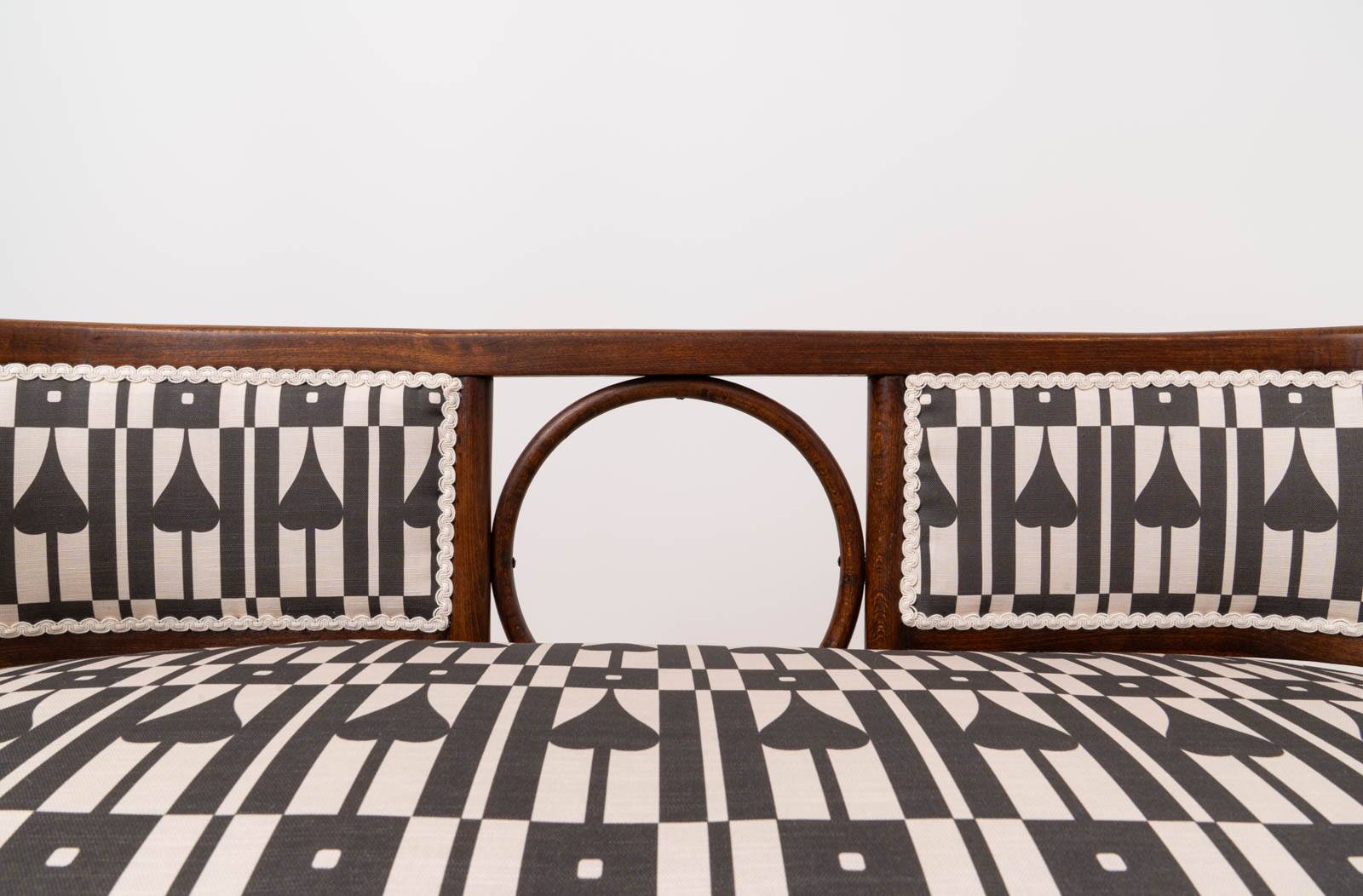 Josef Hoffmann Attributed Vienna Secession Bentwood Bench or Settee, Thonet