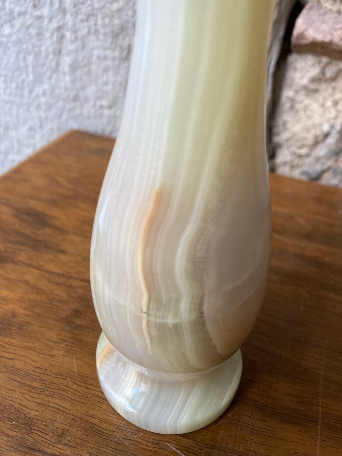 Alabaster soliflore vase