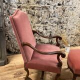 Armchair Voltaire or shepherdess and foot rest in pink velvet Louis XVI