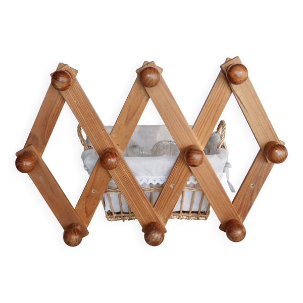 Porte-manteau mural ancien accordéon en pin foncé, 10 patères en bois