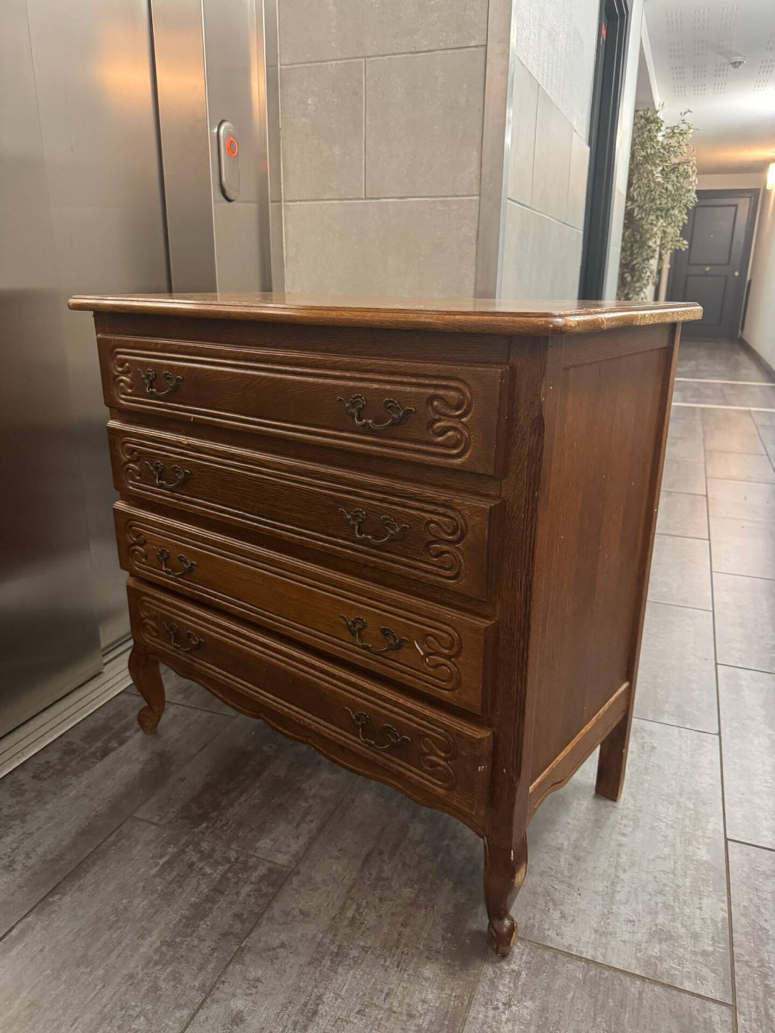 Louis XV commode