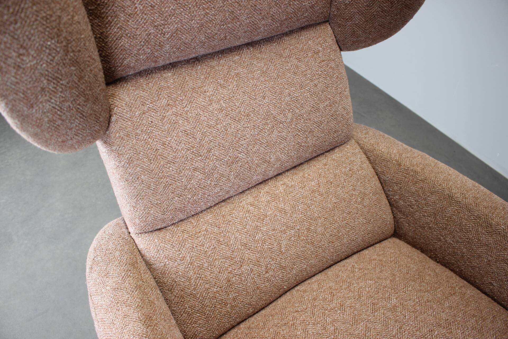 Mid-century wingback lounge chair in pink fabric, Czechoslovakia, 1970s