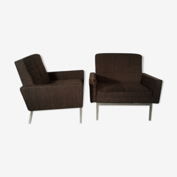 Pair of armchairs by Florence Knoll