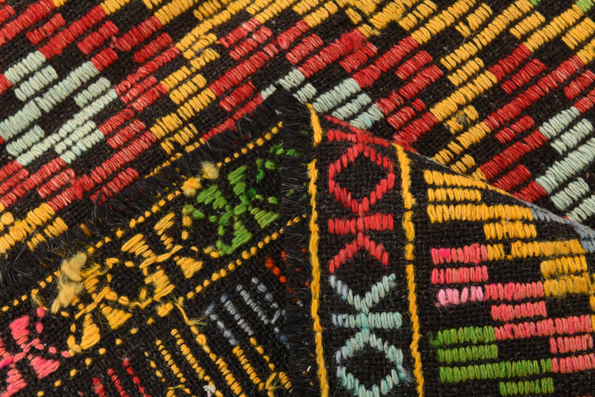 7x9 Yellow Green Handmade Wool Scandinavian Kilim Rug