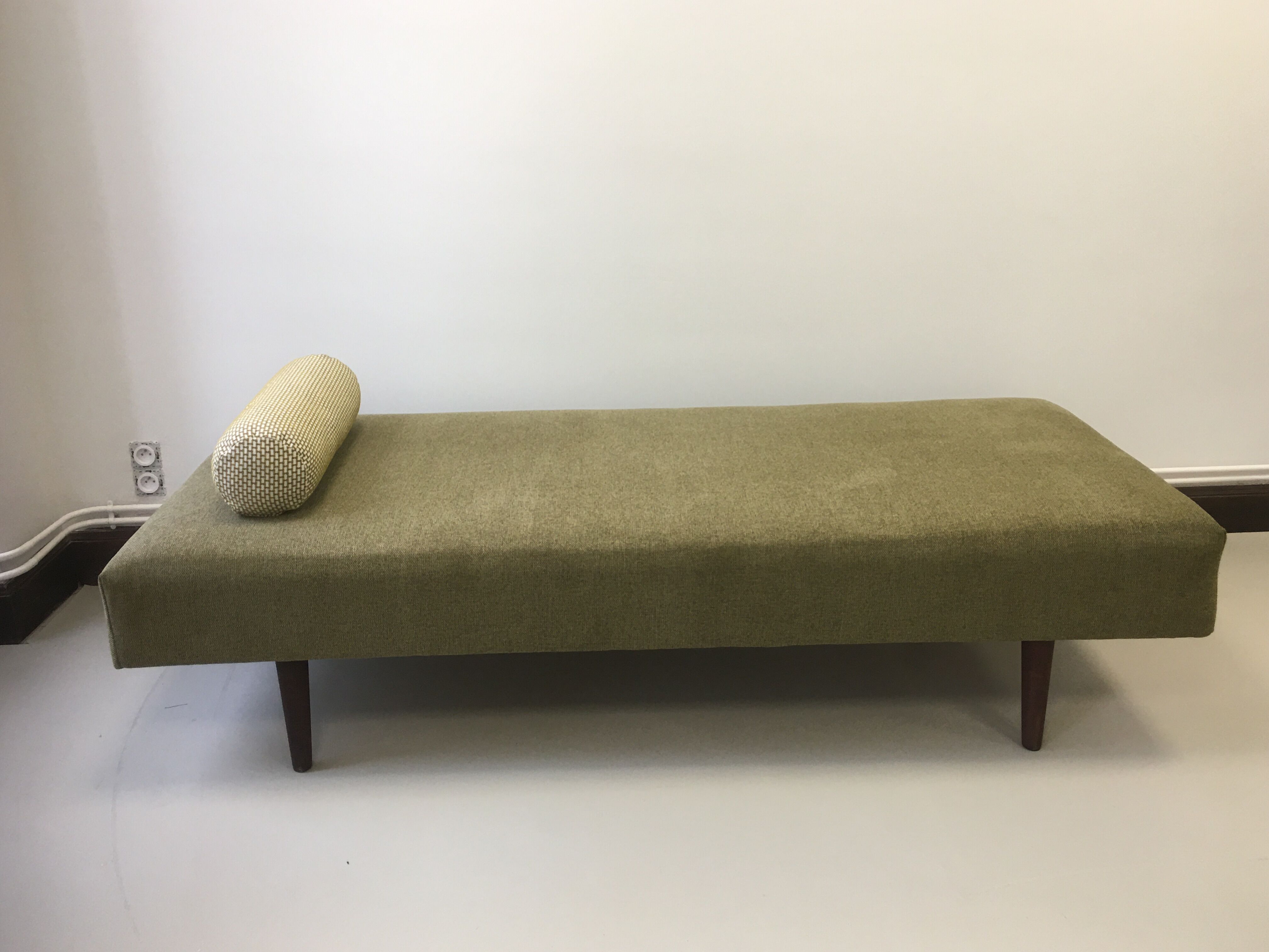 Danish 50s sofa daybed