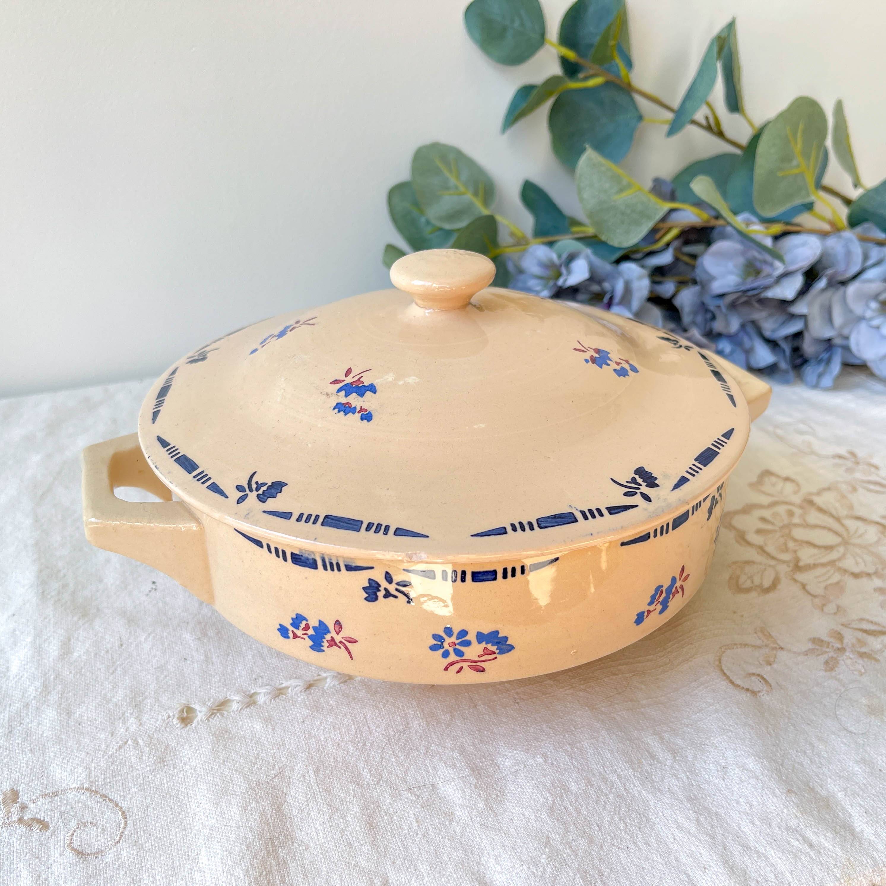 Small vintage porcelain soup tureen K&G Luneville "Flore" 1950s small blue flowers
