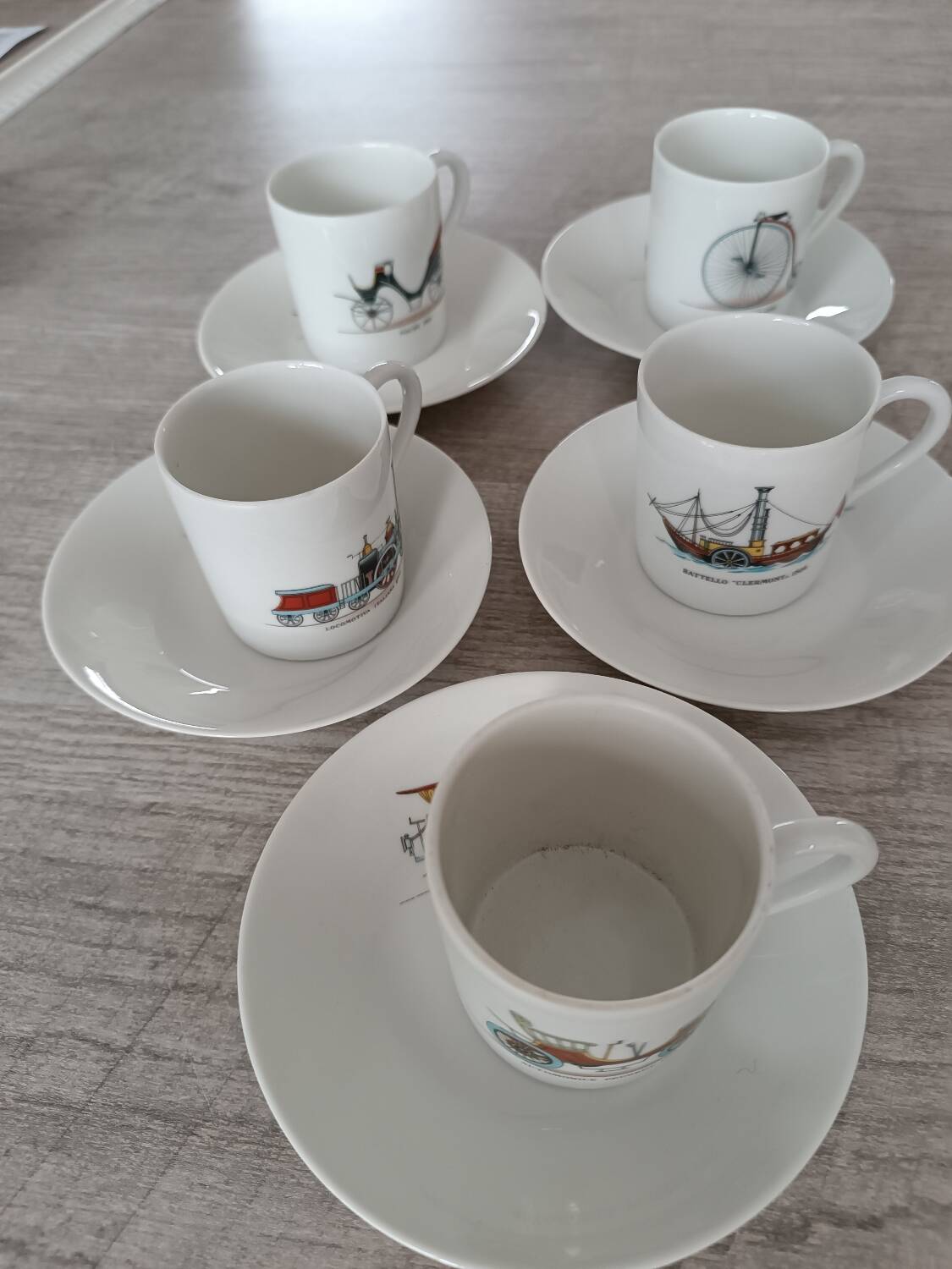 Cups and saucers