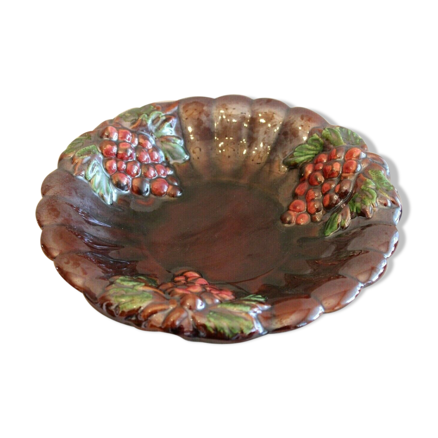Saladier vintage ceramic fruit bowl decorates numbered grapes