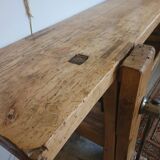 Carpenter's workbench