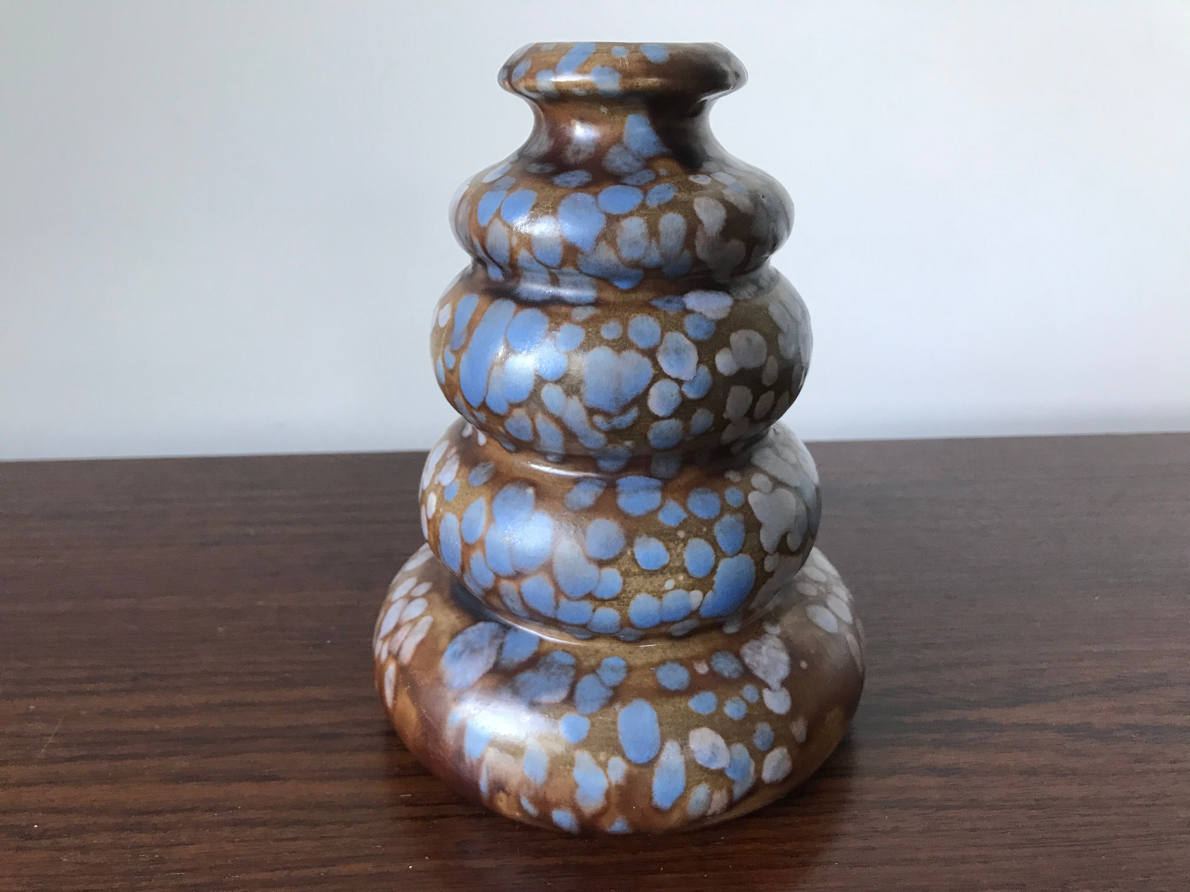 Speckled ceramic vase, Belgium, circa 196O.