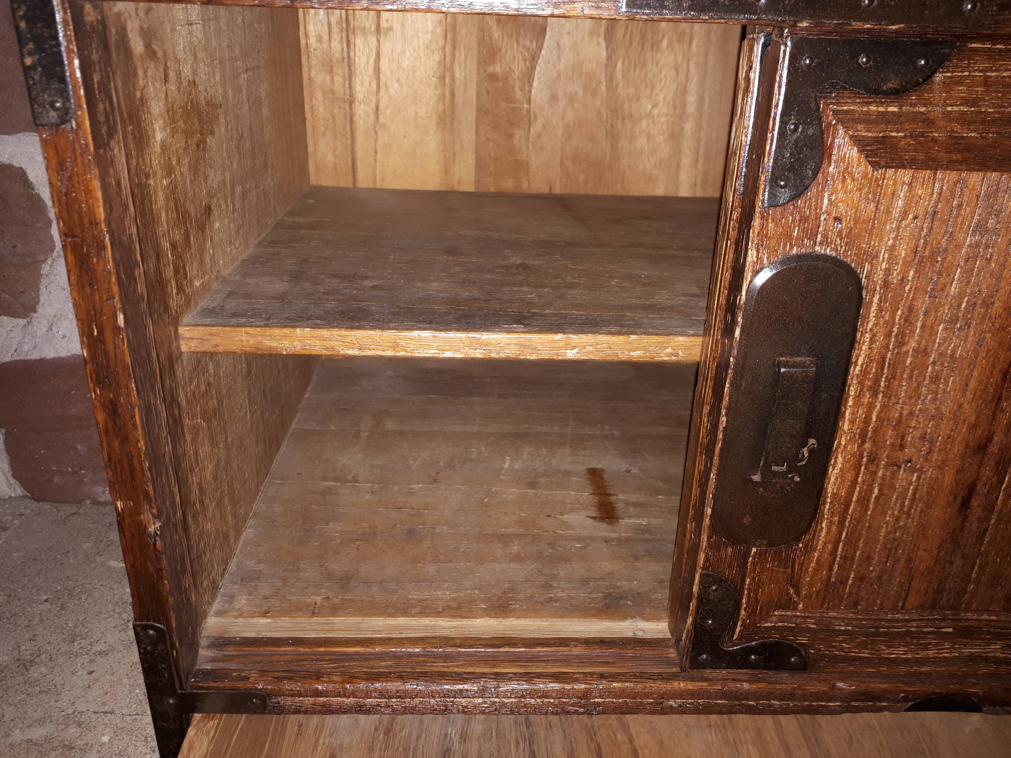 Cabinet, wooden tansu, Japan late Edo period