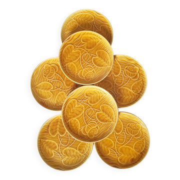7 Sarreguemines water lily plates