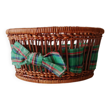 Panier vintage rotin et osier tissu écossais