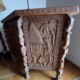 African bar carved in precious Bubinga wood