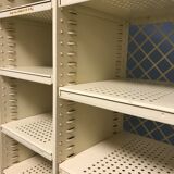 Post sorting box