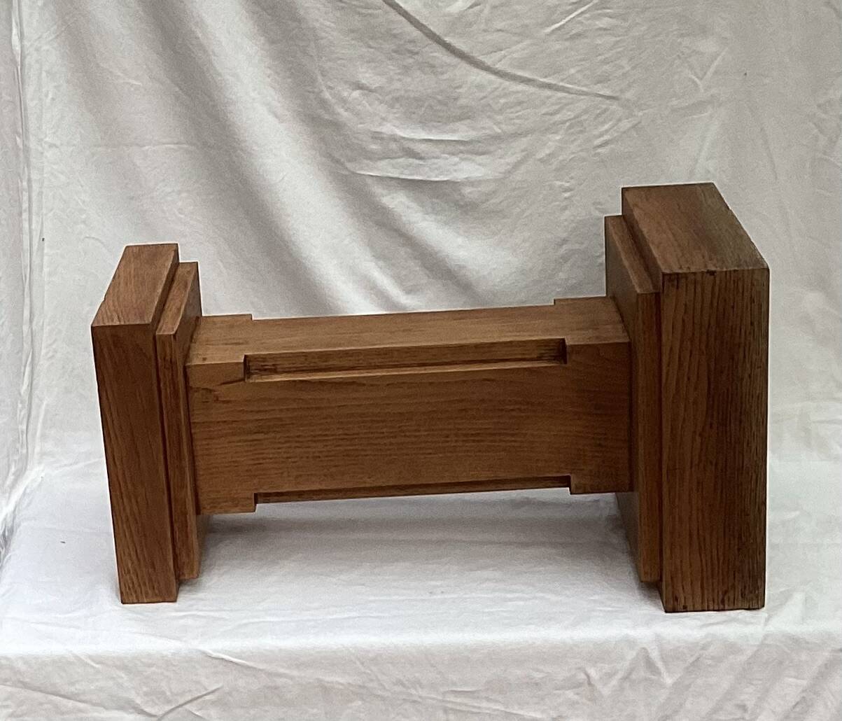 Oak wood column dimensions: height -70cm - width -38cm-