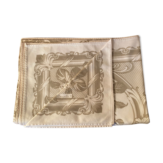 Beauvillé tablecloth