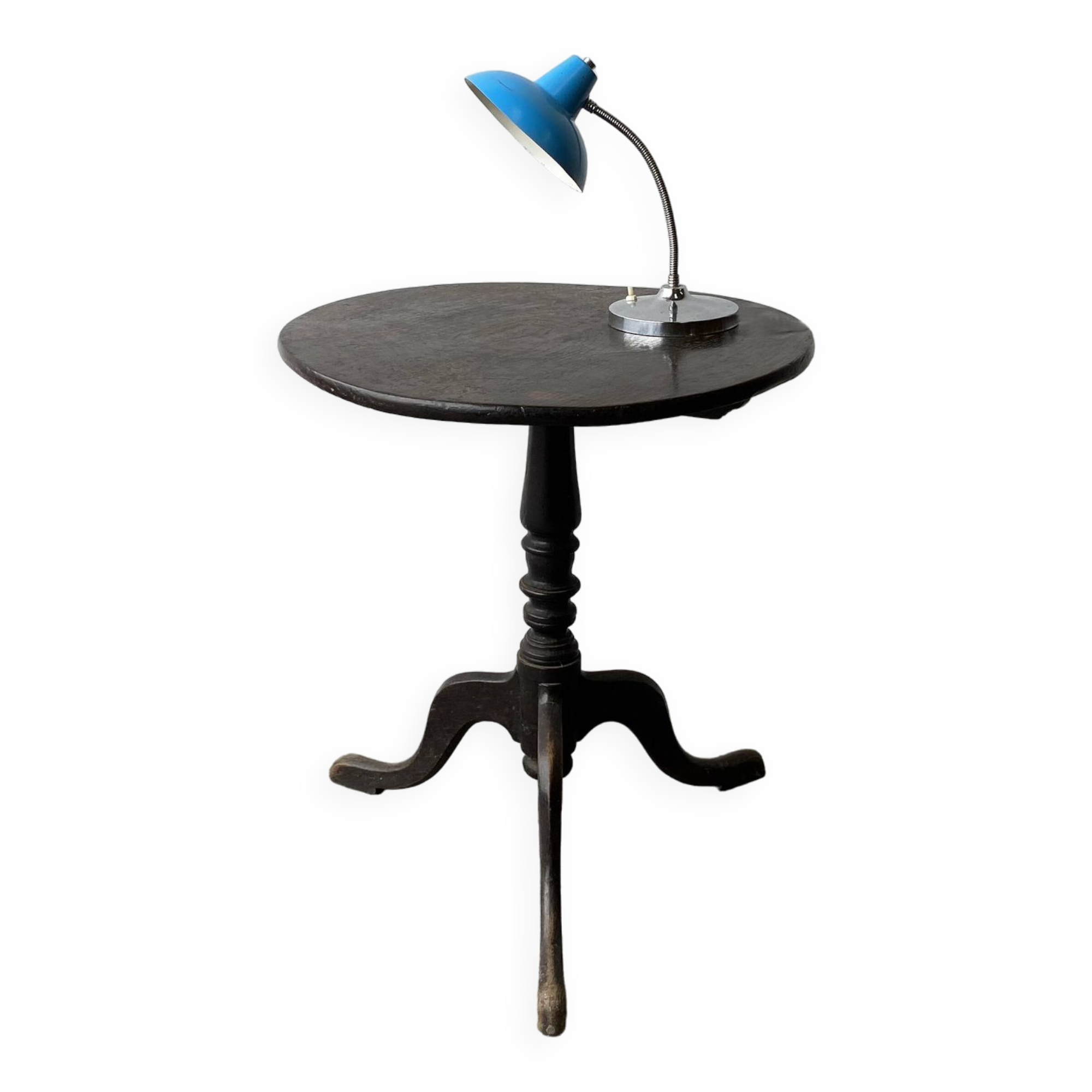 Antique Victorian English oak tilt top table