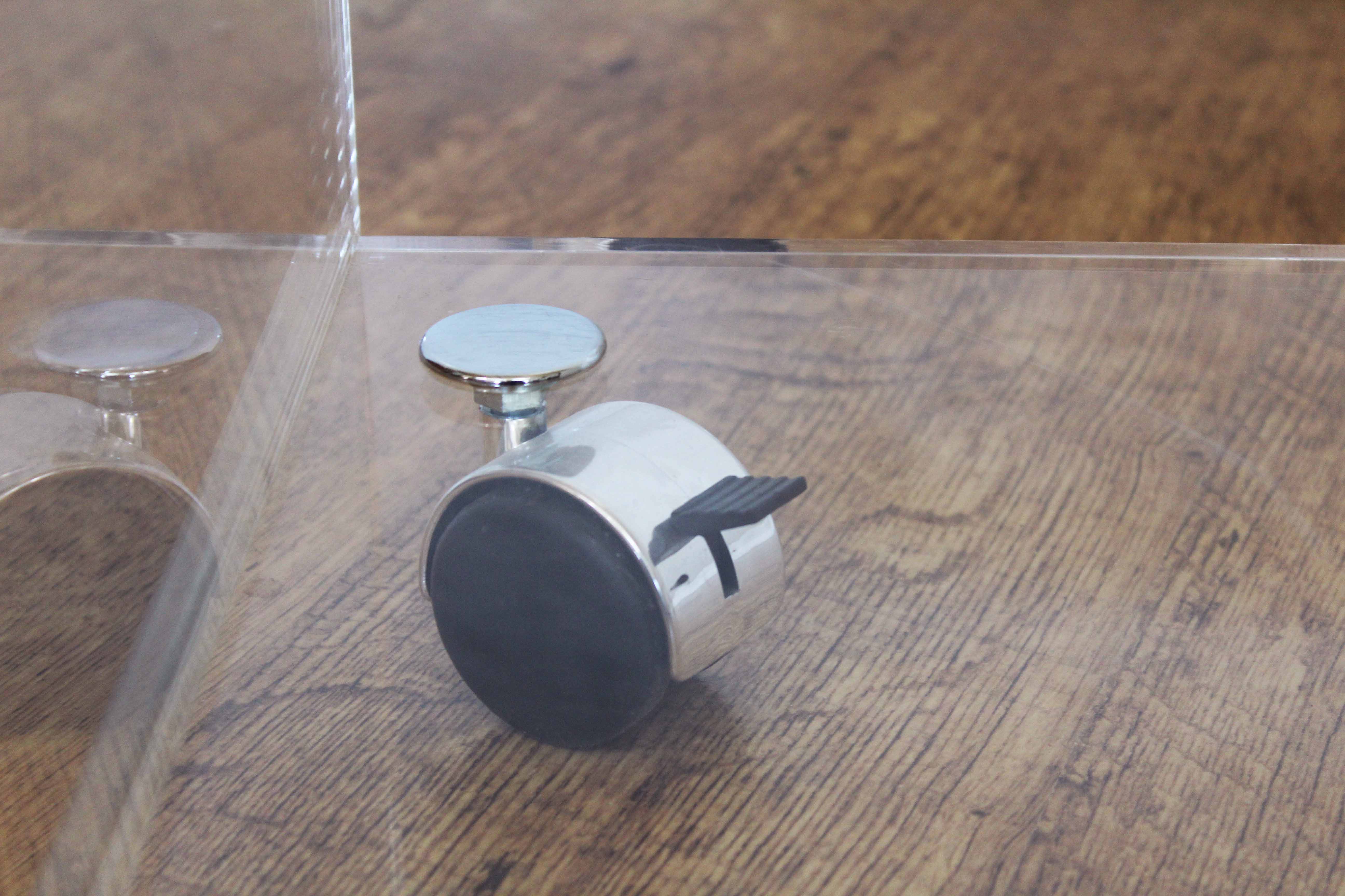 Plexiglas coffee or side table