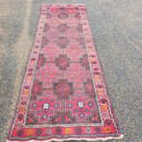 Oriental wool rug entirely handmade