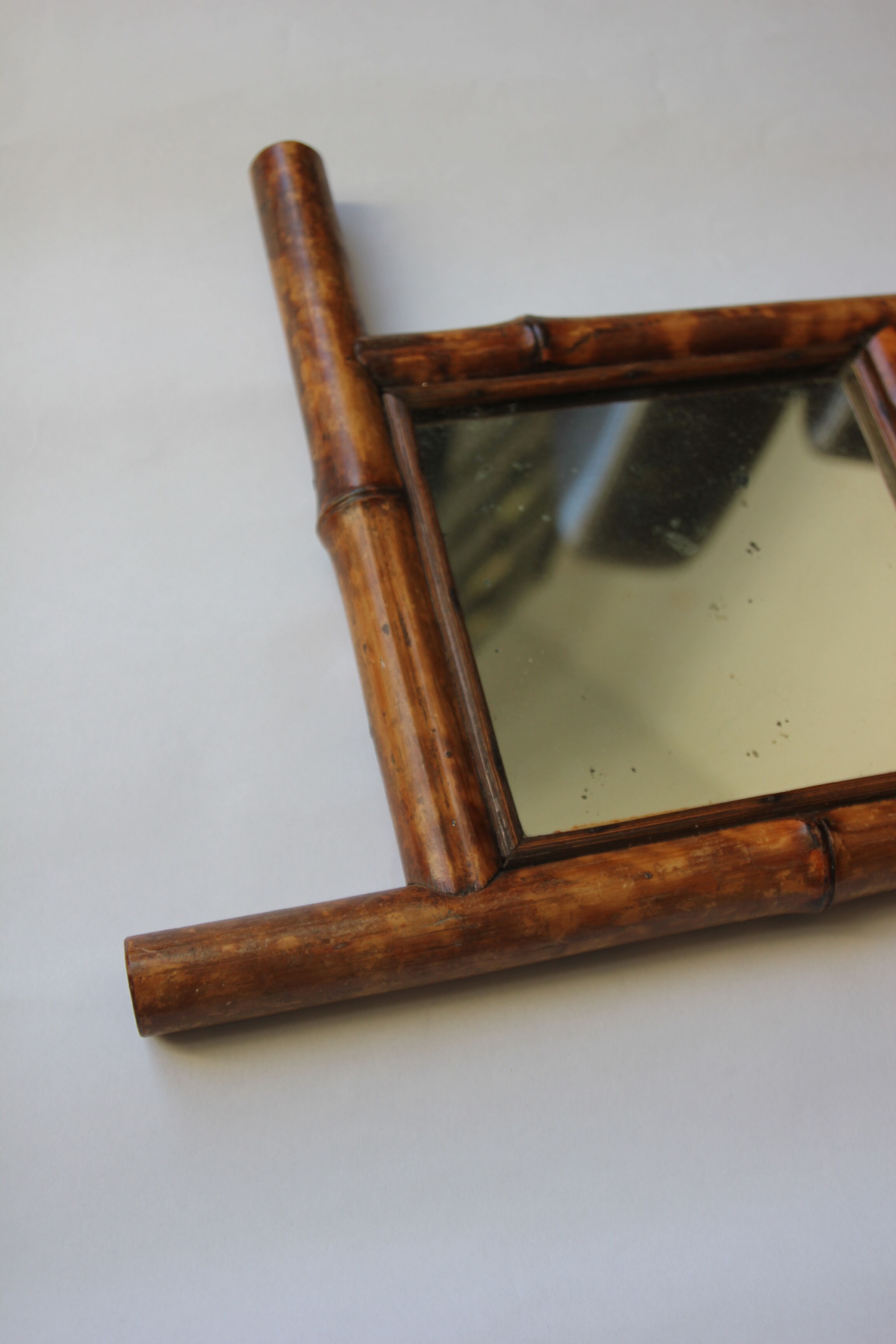 Square bamboo mirror 38x38cm
