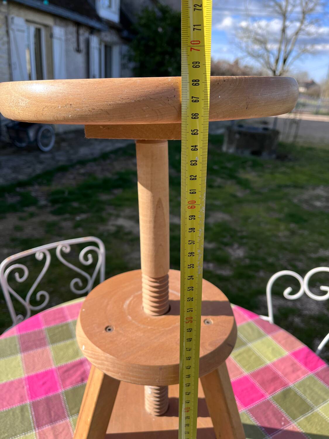 Painter's screw stool