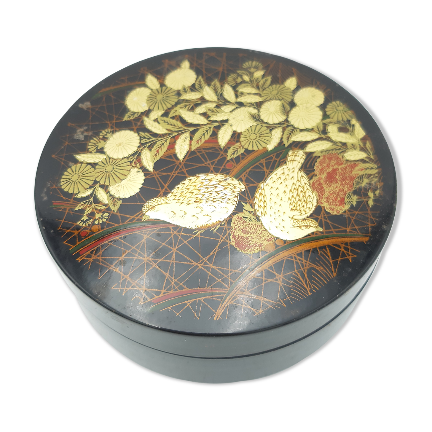 Box of lacquered and gilded underglass