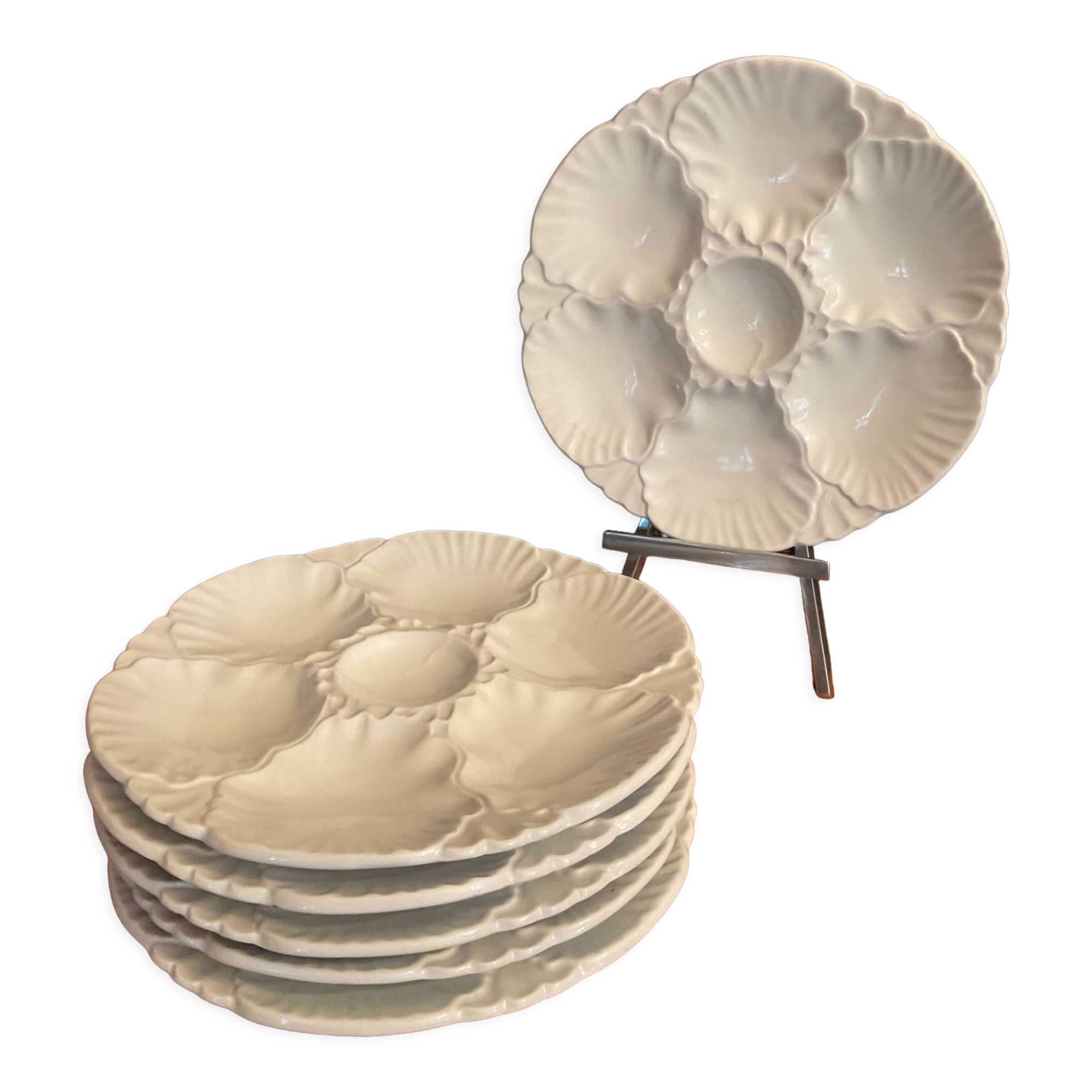 Series of 6 porcelain oyster plates