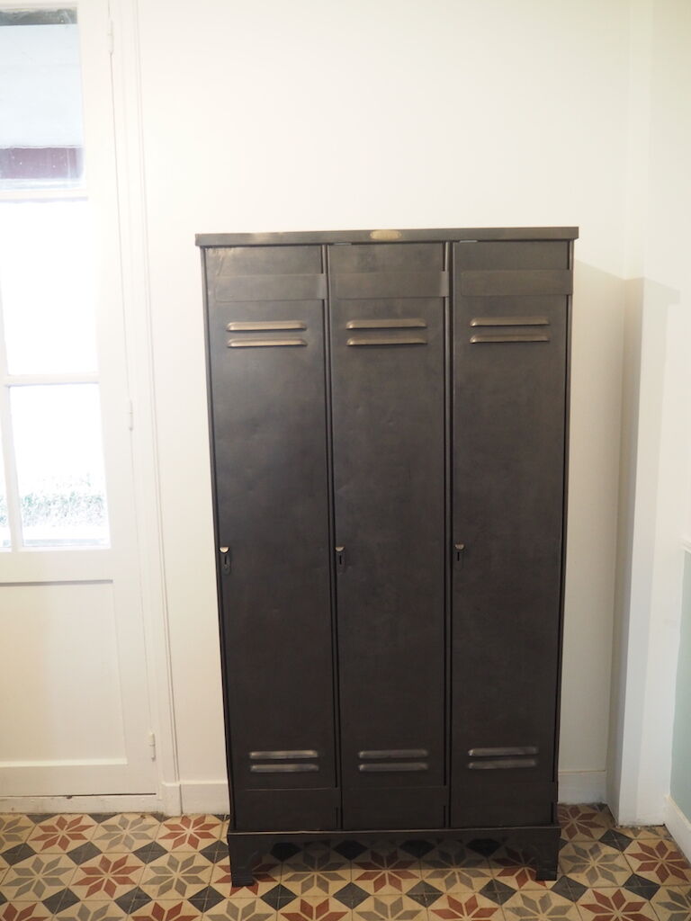 Cloakroom Strafor Forges Strasbourg 1950