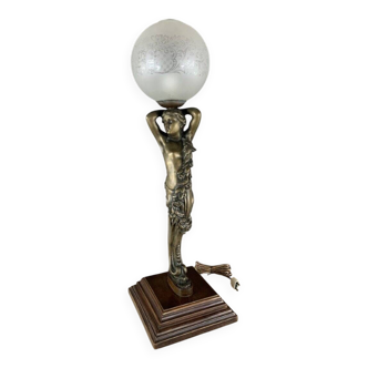 Lampe de table classique en bronze, XXème siècle