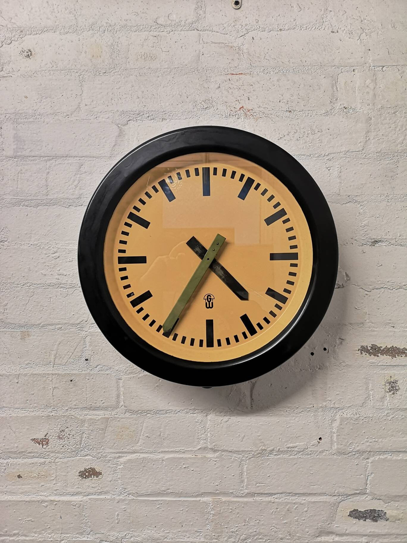 Large 1950s Bakelite East German Modernest Factory Clocks By GW ( Geratewerk Liepzig )