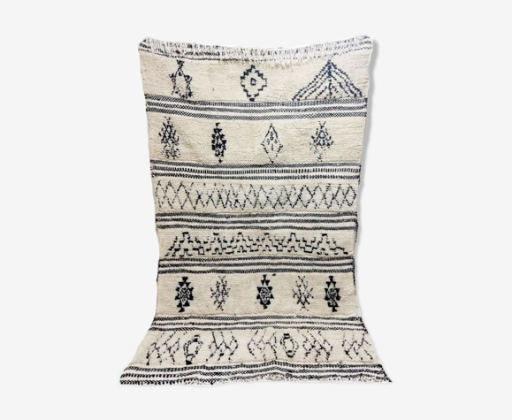 Tapis berbère marocain noir et blanc 222 x 147cm