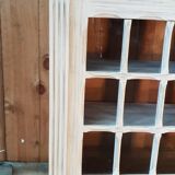 Showcase furniture to hang