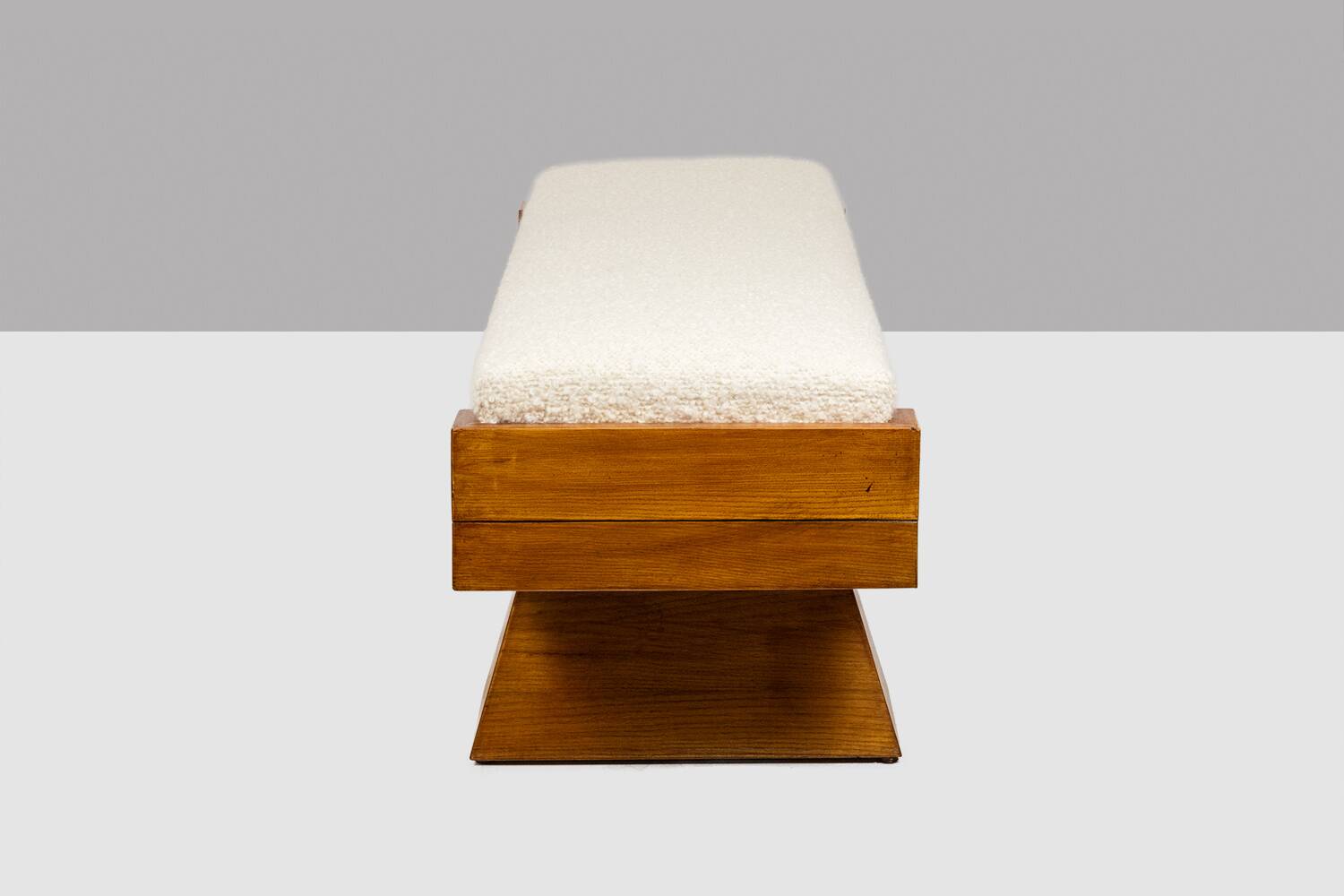 Bench in blond ash. Small-scale Italian craftsmanship. Contemporary.