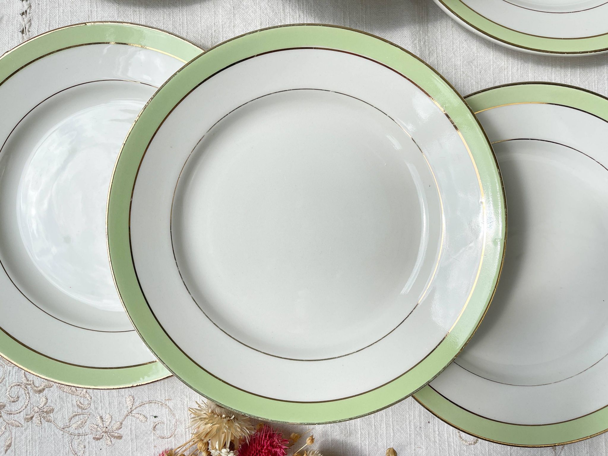 6 Vintage French Orchies "VILLARS" dinner plates 1950 white green gold