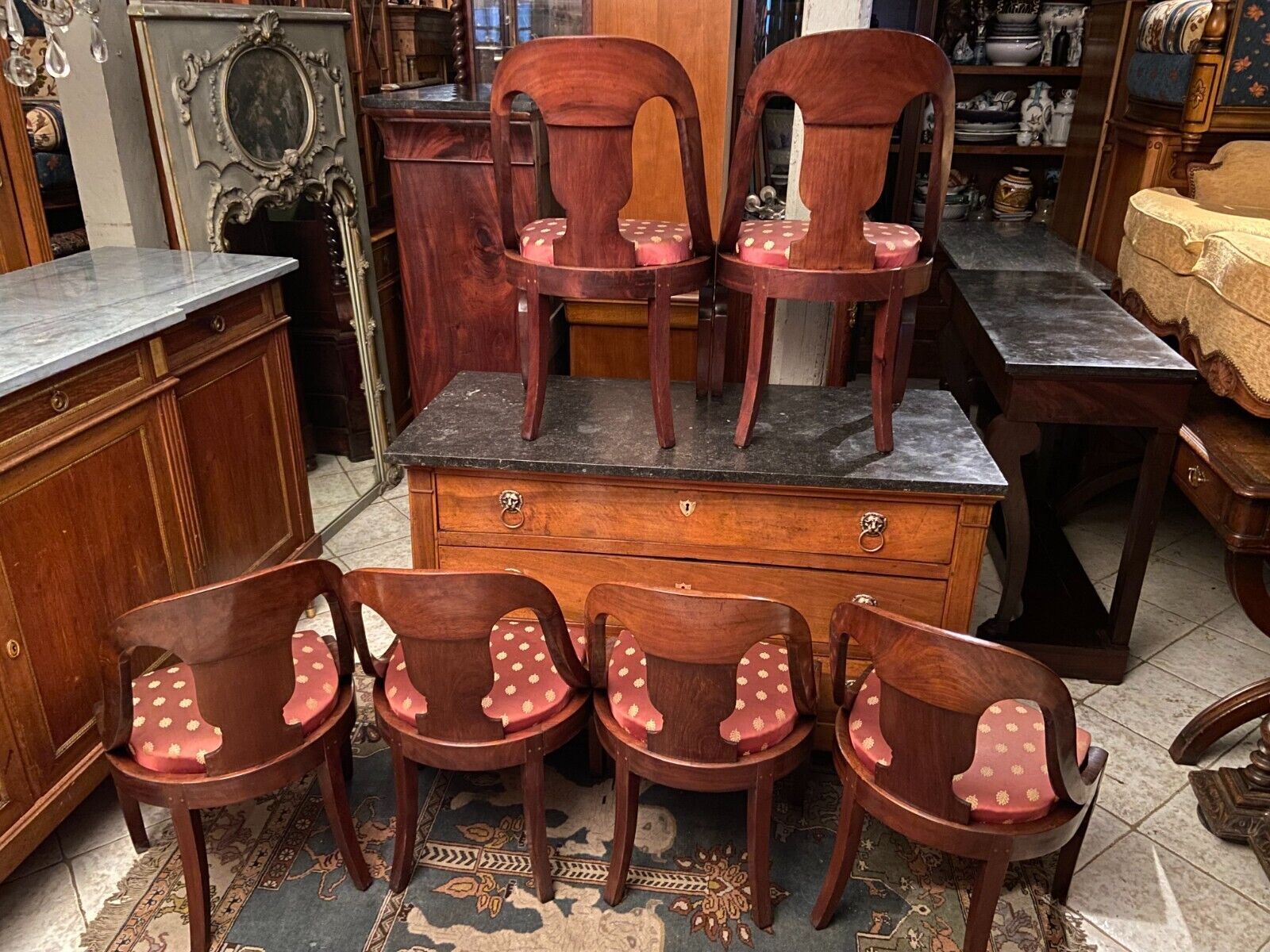 Suite of 6 gondola chairs in solid mahogany period early nineteenth Restoration