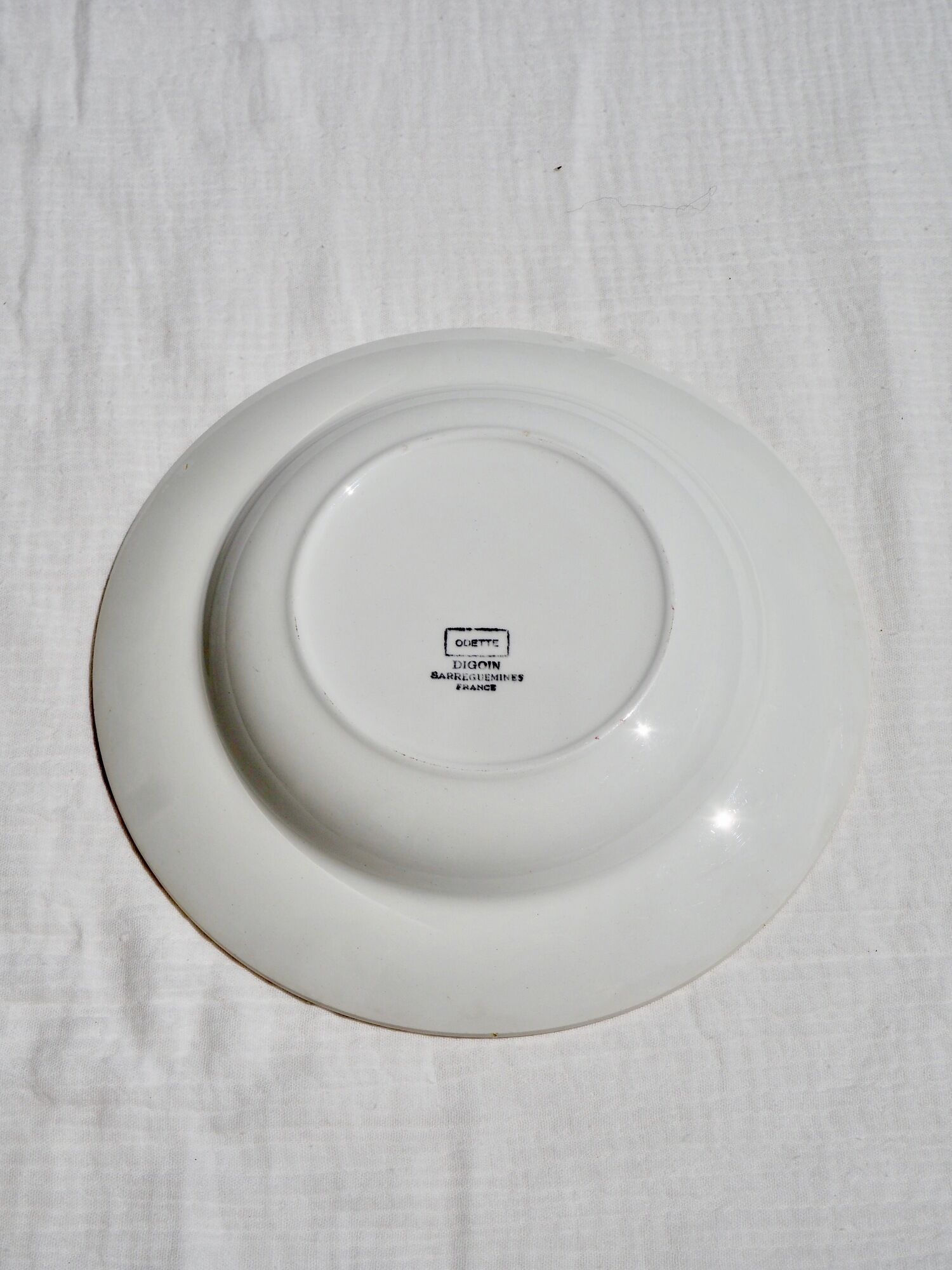 Set of 6 hollow plates Terre de Fer, model "Odette", Digoin Sarreguemines