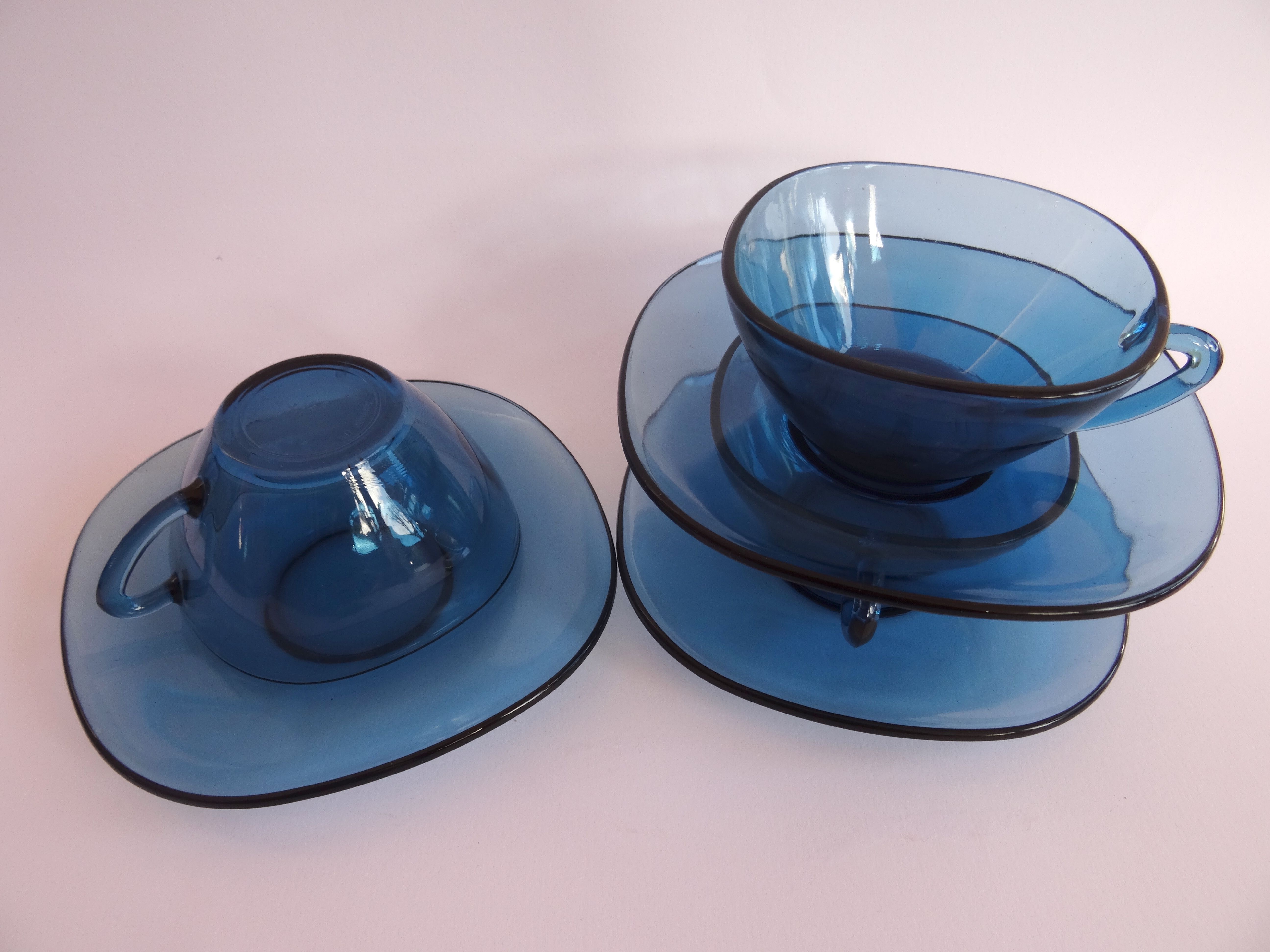 Tasses à café Vereco avec sous-tasses