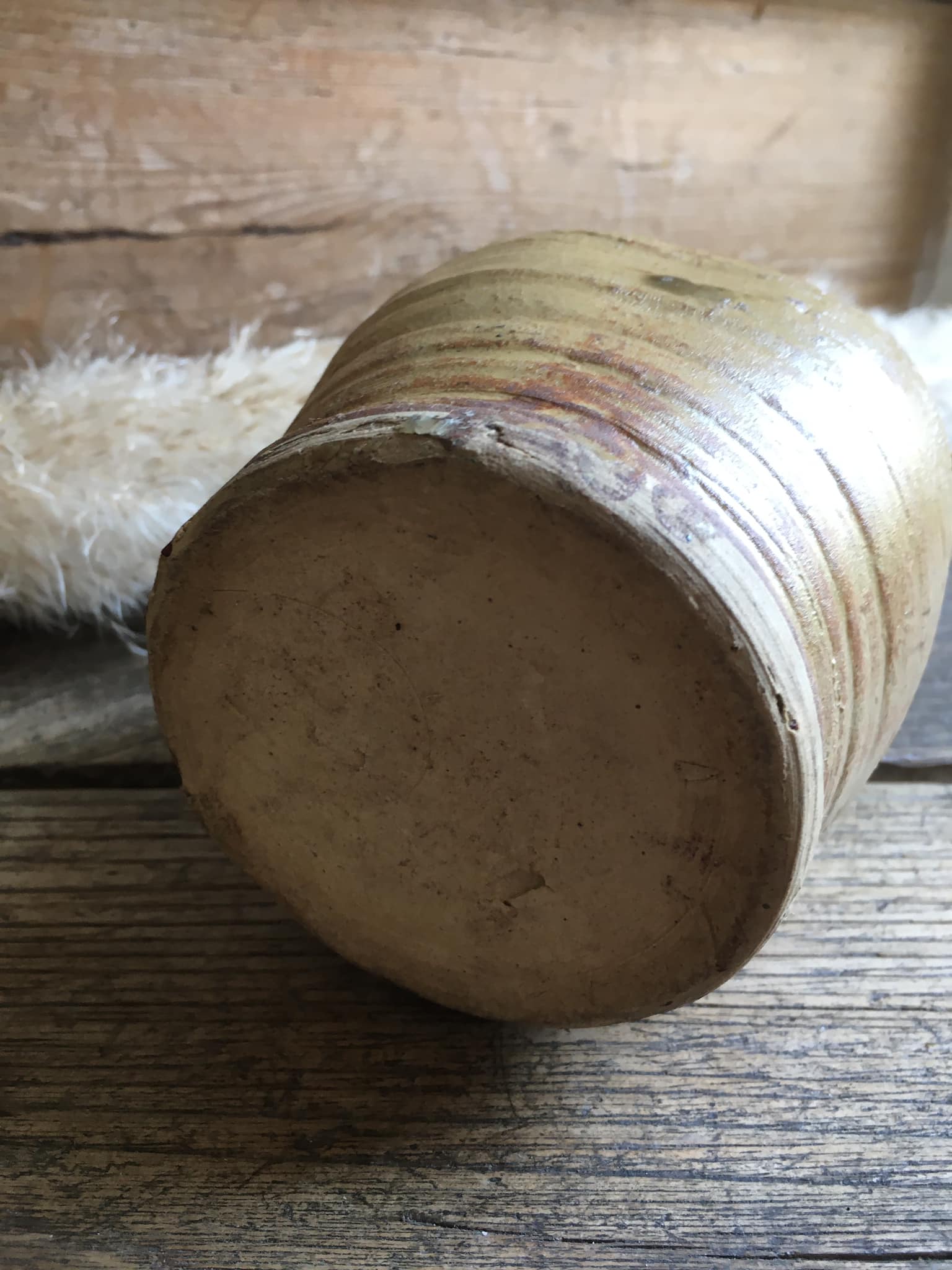Sandstone pitcher