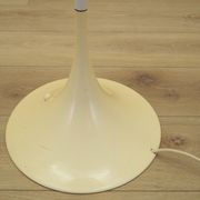 Floor lamp Panthella, Danish design, 1970s, manufacturer: Louis Poulsen, de