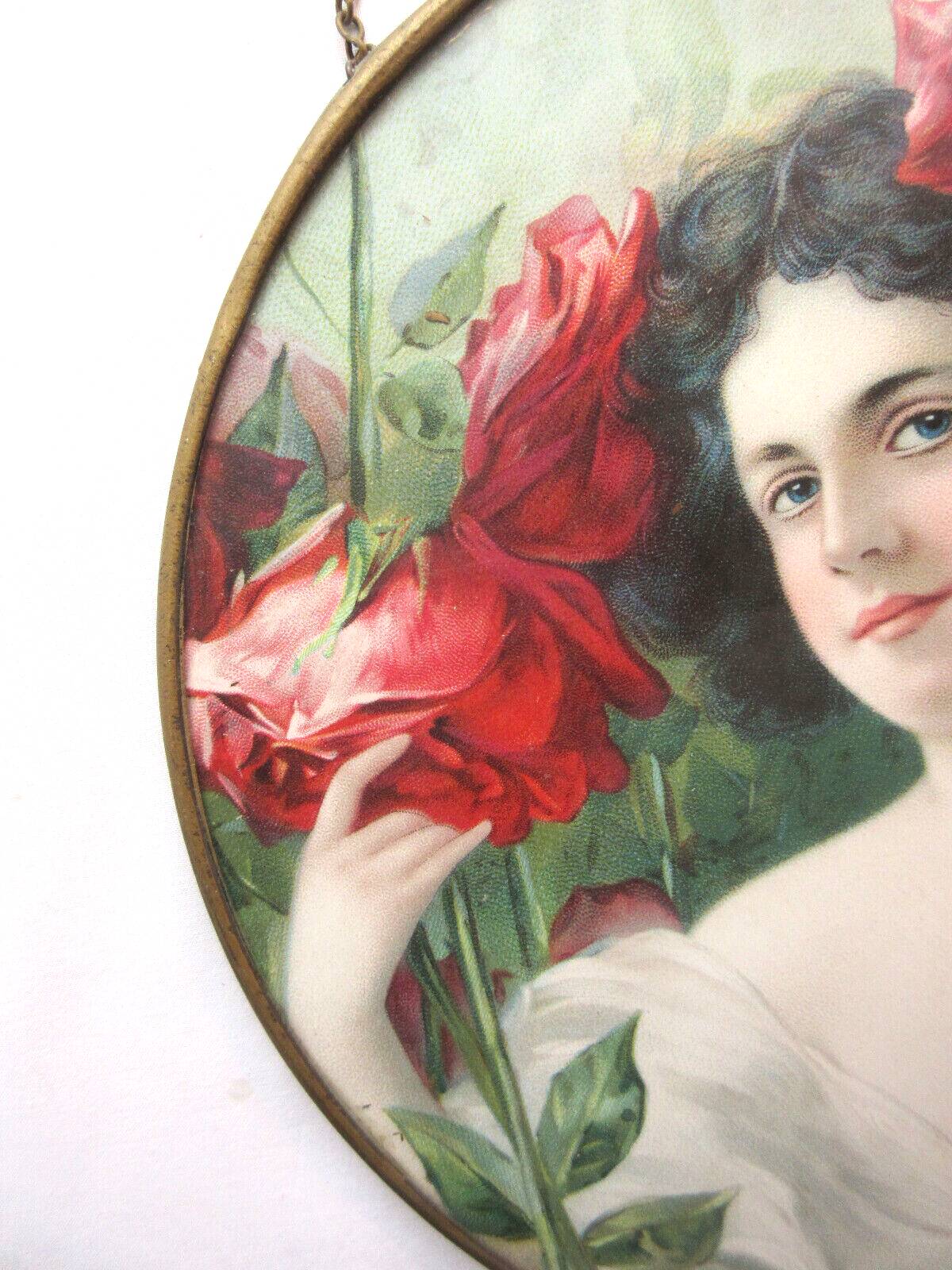Round wall medallion frame, engraving of a woman with red roses, Art Deco